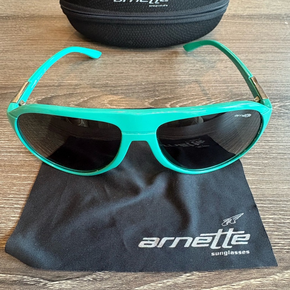 Arnette Aqua Sunglasses